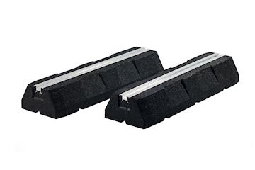 FF 250 Rubber balk 250x180x95mm incl. M10 boutenset pr/ 2st